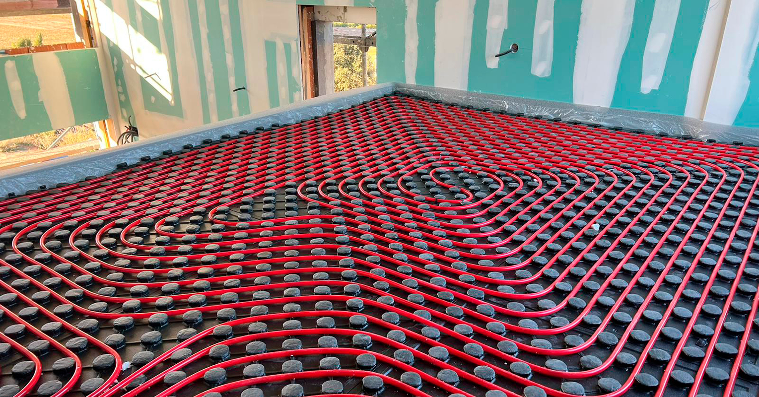 Beneficios del suelo radiante al construir tu hogar